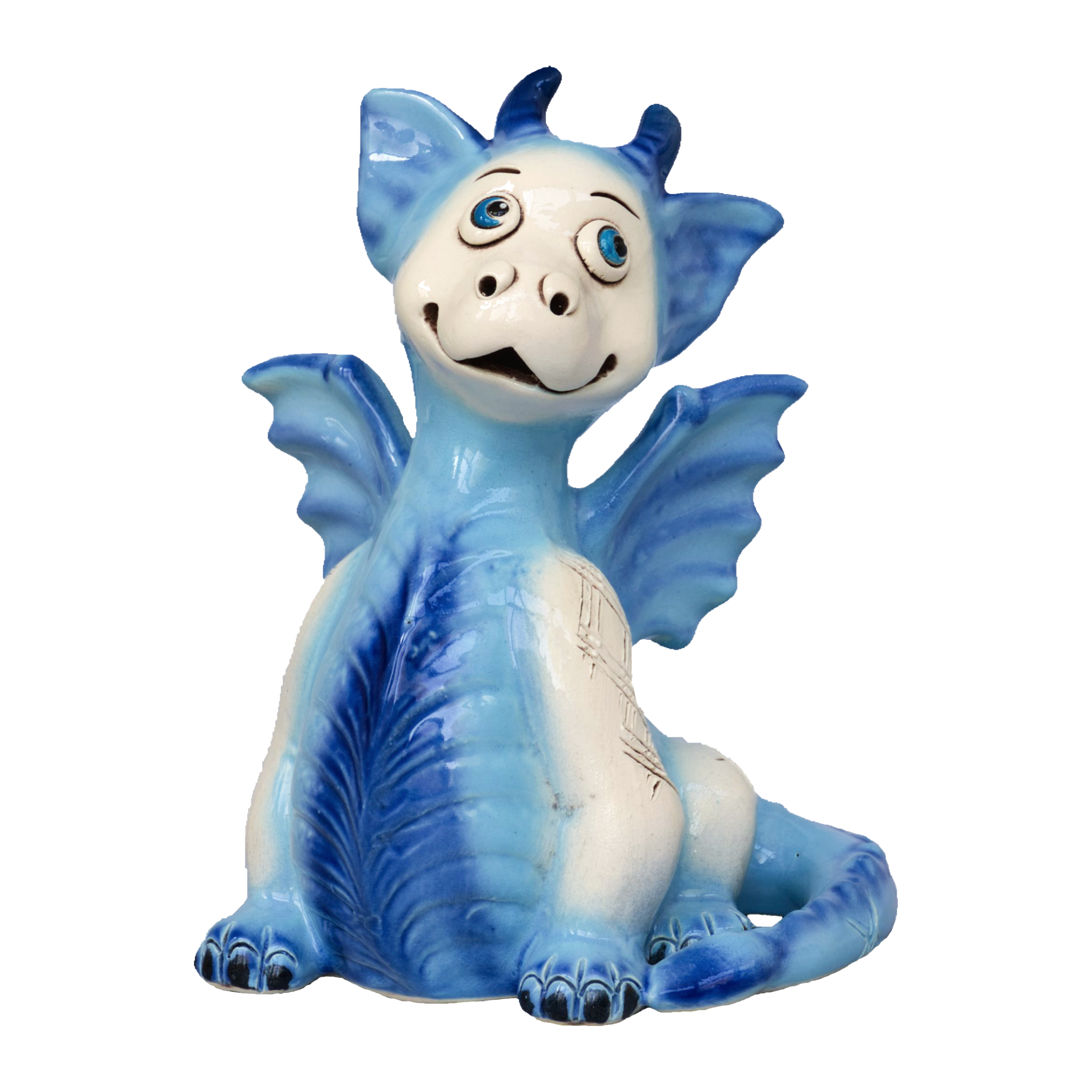 Der KU Drache Blau von Kurilin DECO ist eine blau-weiße Keramikfigur eines lächelnden Drachen mit großen Augen, kleinen Flügeln und einem verspielten Ausdruck.