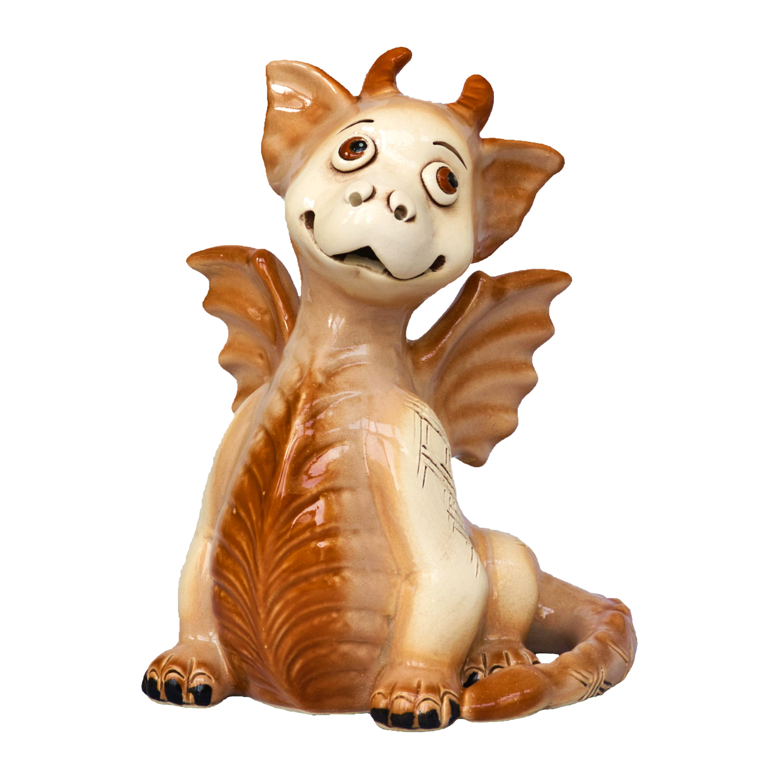 Der KU Drache Braun von Kurilin DECO ist eine skurrile, handgefertigte Drachenfigur aus Keramik in Creme und Braun. Er hat große Augen, kleine Flügel, zwei Hörner und einen langen Schwanz. In seiner verspielten Pose ist er perfekt, um eine kleine Räucherkerze zu halten und jedem Raum Charme zu verleihen.