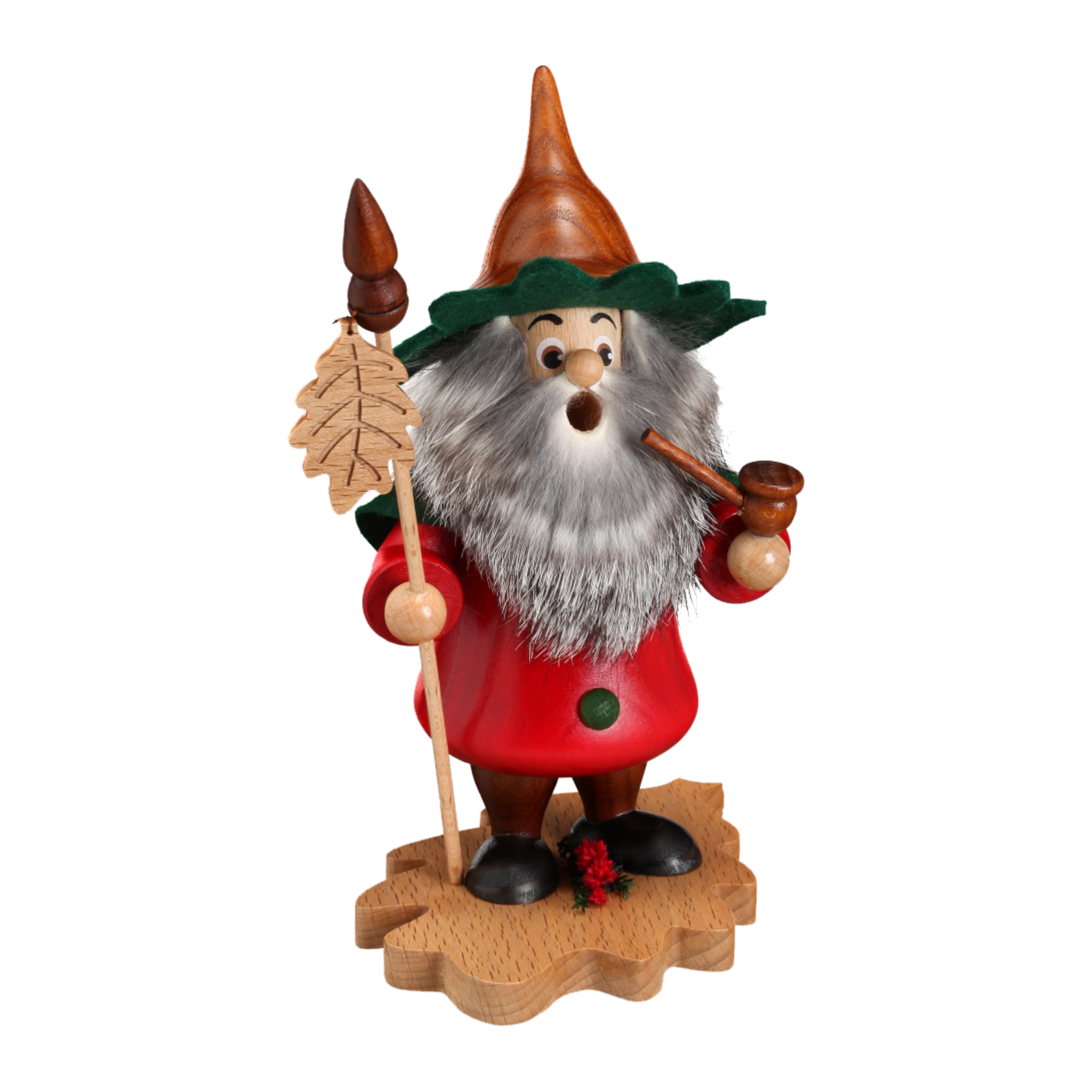Das Blattwichtel Eichenblatt von DWU Drechselwerkstatt Uhlig ist ein bezaubernder Räuchermann aus Holz. Dieser bärtige Gnom, geschmückt mit einem roten Mantel, einem grünen Hut und braunen Stiefeln, hält eine Pfeife und einen Stab mit einer Tannenspitze und steht auf einem blattförmigen Sockel. Ein wahres Stück Volkskunst!.