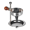 Ein Weihrauchbrenner aus vernickeltem Messing von Original Crottendorfer Räucherkerzen besticht durch ein poliertes, minimalistisches Design mit einem perforierten Metallkegel und einem Holzgriff auf einem verstellbaren Ständer mit runder Basis – ideal für alle, die Wert auf Form und Funktion legen.