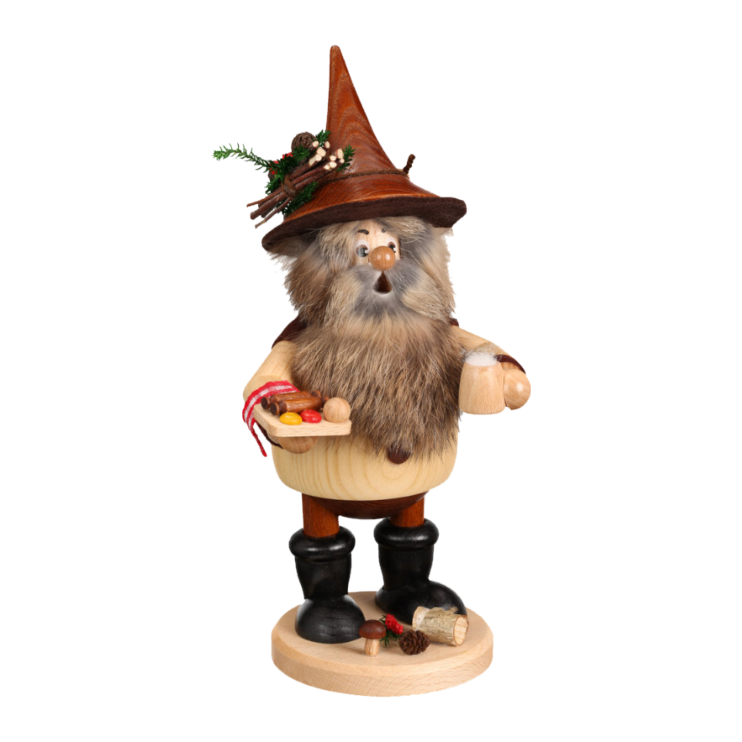 Der handgefertigte Wichtel Bockwurstfreund von DWU Drechselwerkstatt Uhlig ist eine skurrile Holzfigur aus dem Erzgebirge, die einen bärtigen Räuchermann mit spitzem Hut und Grünzeug darstellt und eine Schale mit kleinen Gegenständen hält. Er steht kräftig in schwarzen Stiefeln und hat einen Baumstamm und eine Eichel zu seinen Füßen.