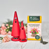 Ziegenbein Susi Sandel arrangiert mit Mini Ziegenbein Romy Rose und 1 Packung Räucherkerzen Blütenbouquet mit rosafarbenen kleinen Rosen