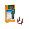 Abbildung einer Original Crottendorfer Räucherkerzen-Box in Winter-Orange mit einer Abbildung eines uniformierten Mannes. Das zitrusartige Aroma erinnert an frische Orangenblütennoten. Neben der Box befinden sich vier kegelförmige Räucherkerzen.