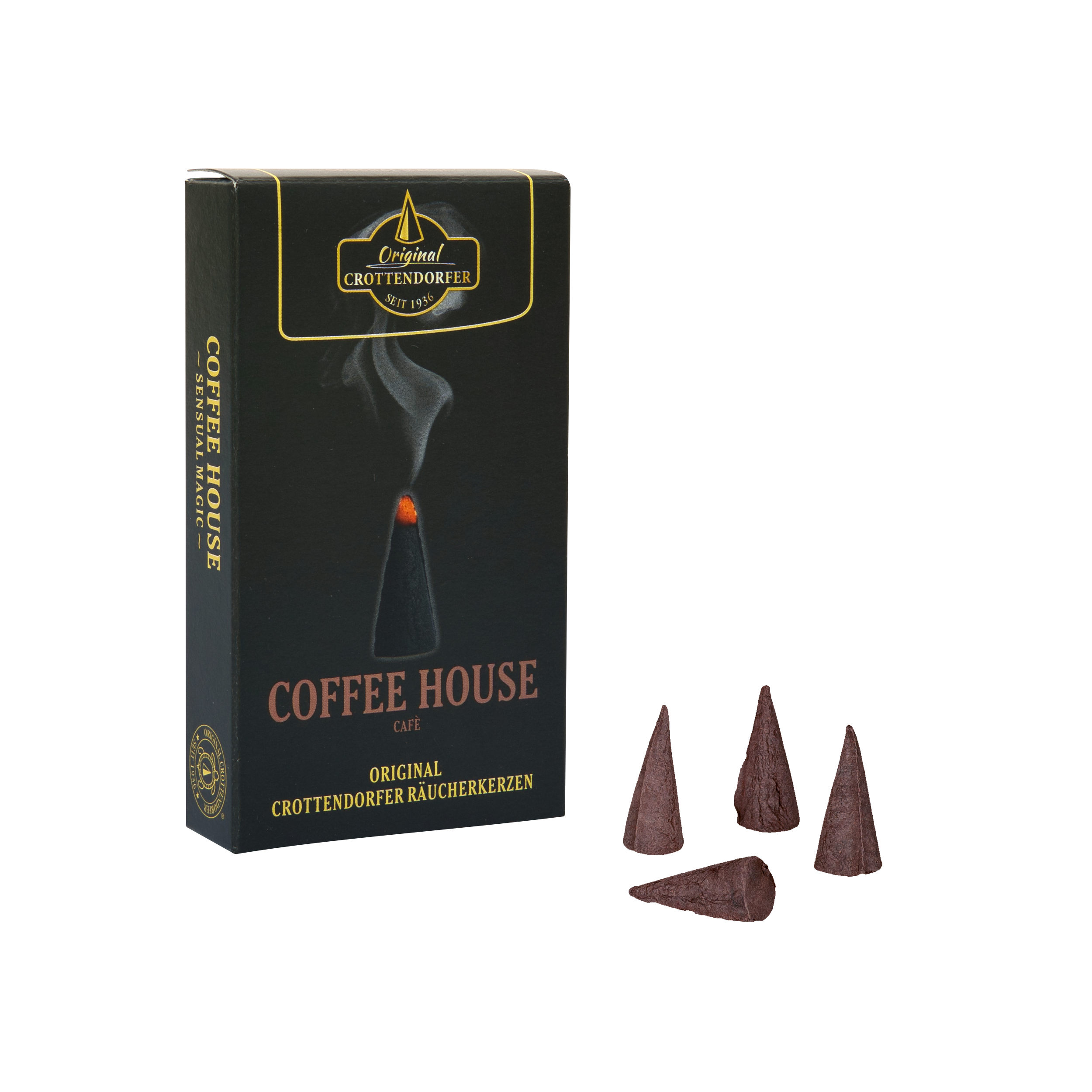 Neben vier braunen, kegelförmigen Räucherstäbchen steht eine schwarze Schachtel mit der Aufschrift „Räucherkerzen Coffee House“ von Original Crottendorfer Räucherkerzen. Die Schachtel ist mit goldfarbener Schrift und der Abbildung eines brennenden Räucherkegels verziert, aus dem Rauch aufsteigt, was den warmen und einladenden Kaffeehaus-Duft heraufbeschwört.