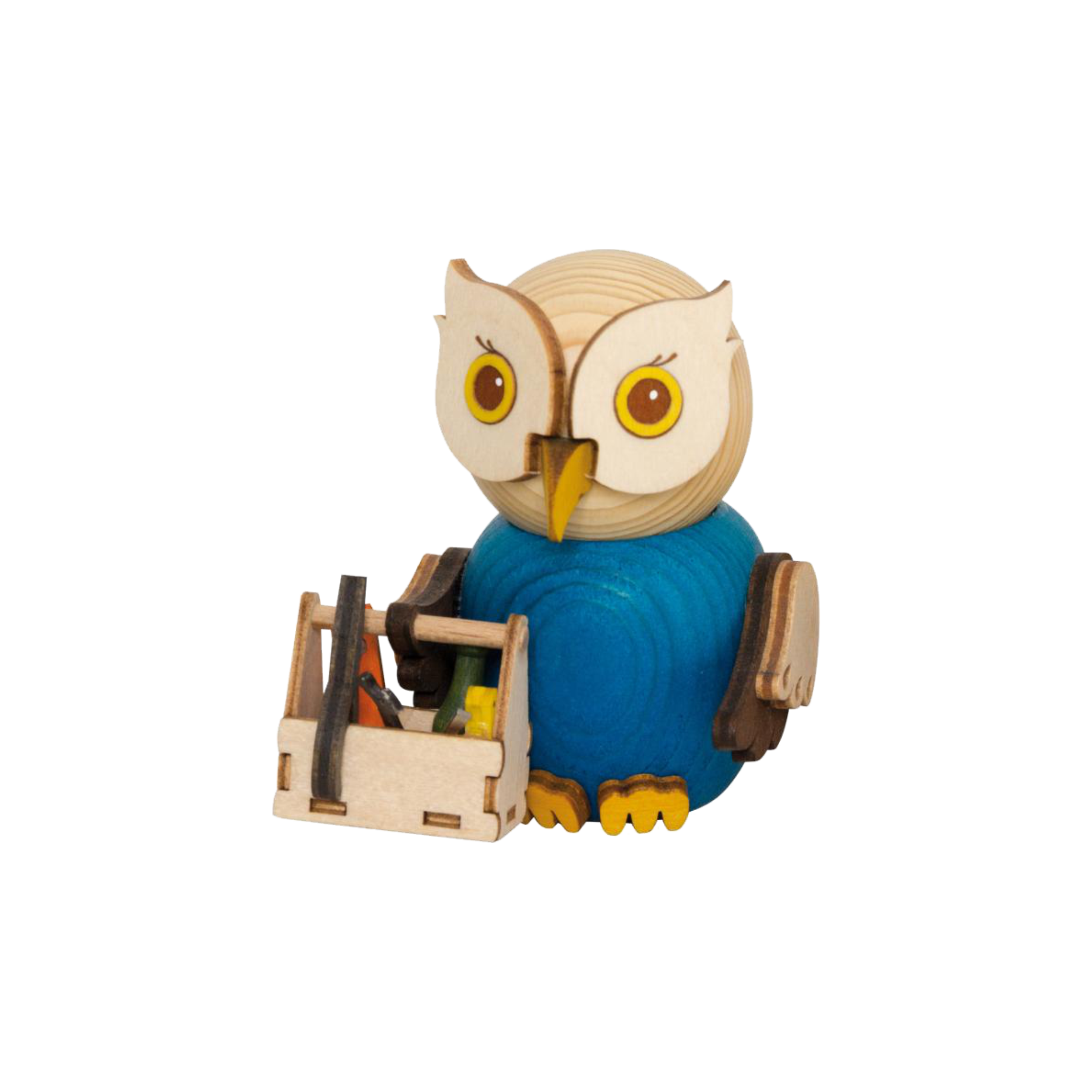 Die Mini Eule Handwerker der Drechslerei Kuhnert ist eine bezaubernde Eulenfigur aus Holz mit blauem Körper, braunen Flügeln, gelben Augen und Schnabel. Sie steht aufrecht und hält einen Werkzeugkasten voller Miniaturwerkzeuge aus nachhaltig angebauten Hölzern.