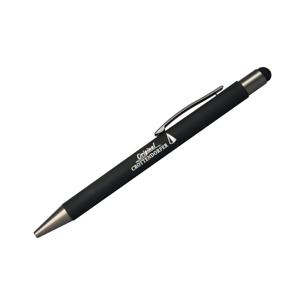 Original Crottendorfer Kugelschreiber mit Touchpen, schwarz, mit silberner Spitze, Clip und weißem Original Crottendorfer-Schriftzug auf dem Schaft. Hintergrund: schlichtes Weiß.