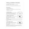 Deutschsprachige Anleitung mit einer Schritt-für-Schritt-Anleitung und einer Liste der benötigten Materialien zum Anbringen des Heckscheibenaufklebers „Make Raacherkerzln, not war!“ von Original Crottendorfer an einer Auto-Heckscheibe, mit kleinen Abbildungen zur korrekten Platzierung des Aufklebers. Die Anleitung verbindet moderne Anbringungsmethoden mit Bezügen zur erzgebirgischen Tradition und gewährleistet so präzise Ergebnisse, während gleichzeitig die traditionelle Handwerkskunst gewürdigt wird.