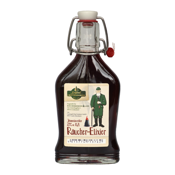 Eine 0,2-Liter-Flasche Original Crottendorfer Räucher-Elixier mit Bügelflaschendeckel trägt ein Etikett, das einen Mann in Grün mit Pfeife und deutschem Text zeigt. Der dunkelrote Johannisbeerlikör im Inneren verleiht diesem faszinierenden Kräuterlikör etwas Geheimnisvolles.